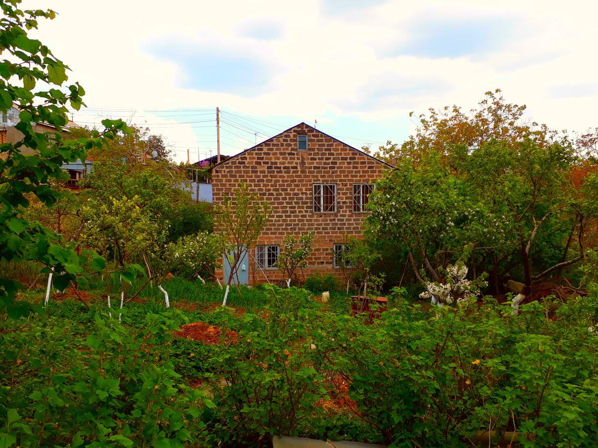 Your Getaway Home Γιερεβάν Εξωτερικό φωτογραφία